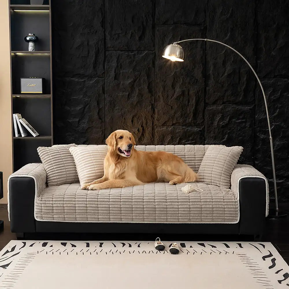 🏡Non-Slip Flannel Couch Cover One-Piece,✨ Soft Quilted Sofa Protector Slipcover, Warm & Cozy Furniture Shield for Pets & Kids🏡