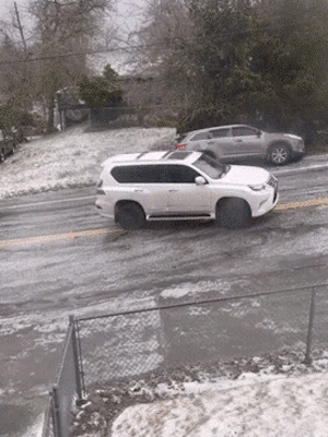 ❄️🚗 Anti-Slip Snow Tire Chains — 🔐Drive Safely on Ice & Snow!