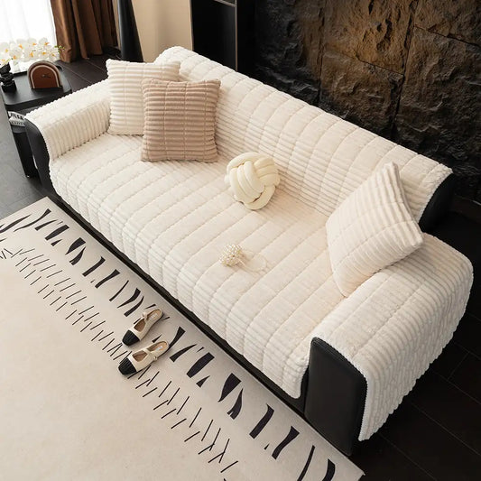 🏡Non-Slip Flannel Couch Cover One-Piece,✨ Soft Quilted Sofa Protector Slipcover, Warm & Cozy Furniture Shield for Pets & Kids🏡