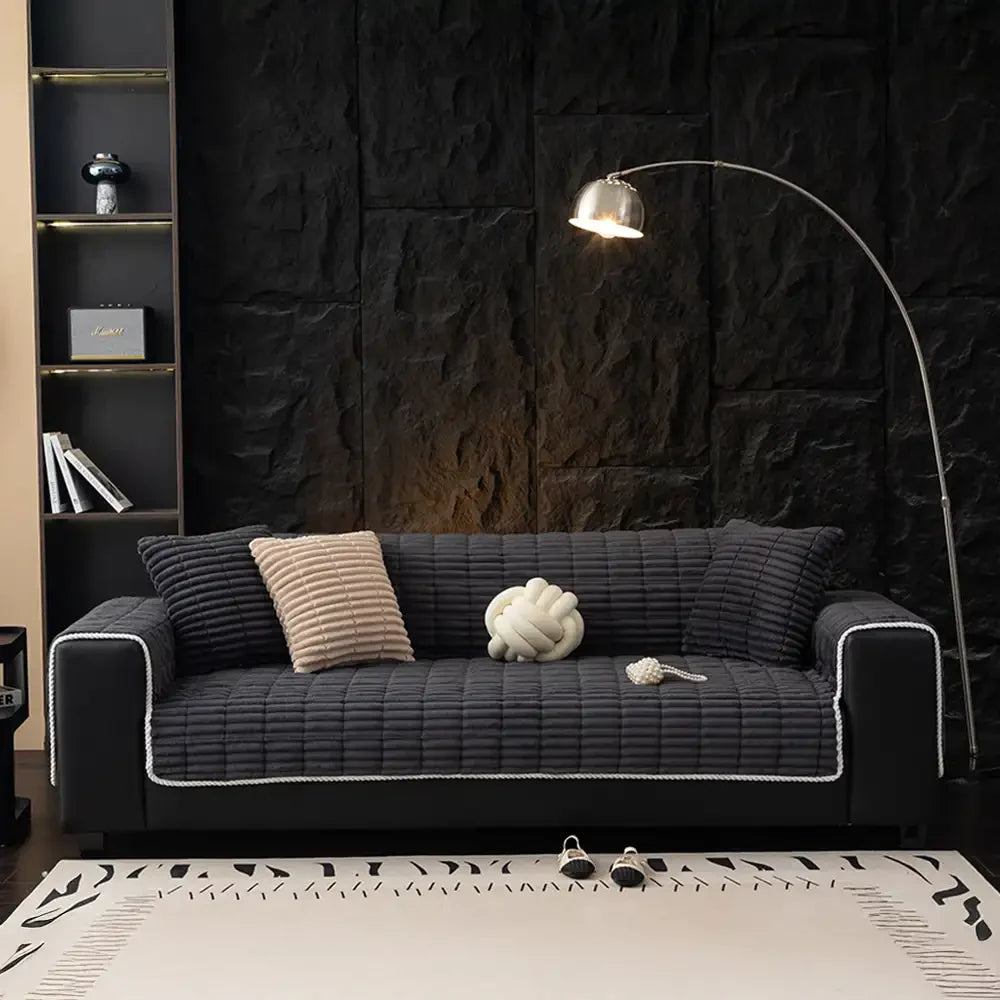 🏡Non-Slip Flannel Couch Cover One-Piece,✨ Soft Quilted Sofa Protector Slipcover, Warm & Cozy Furniture Shield for Pets & Kids🏡